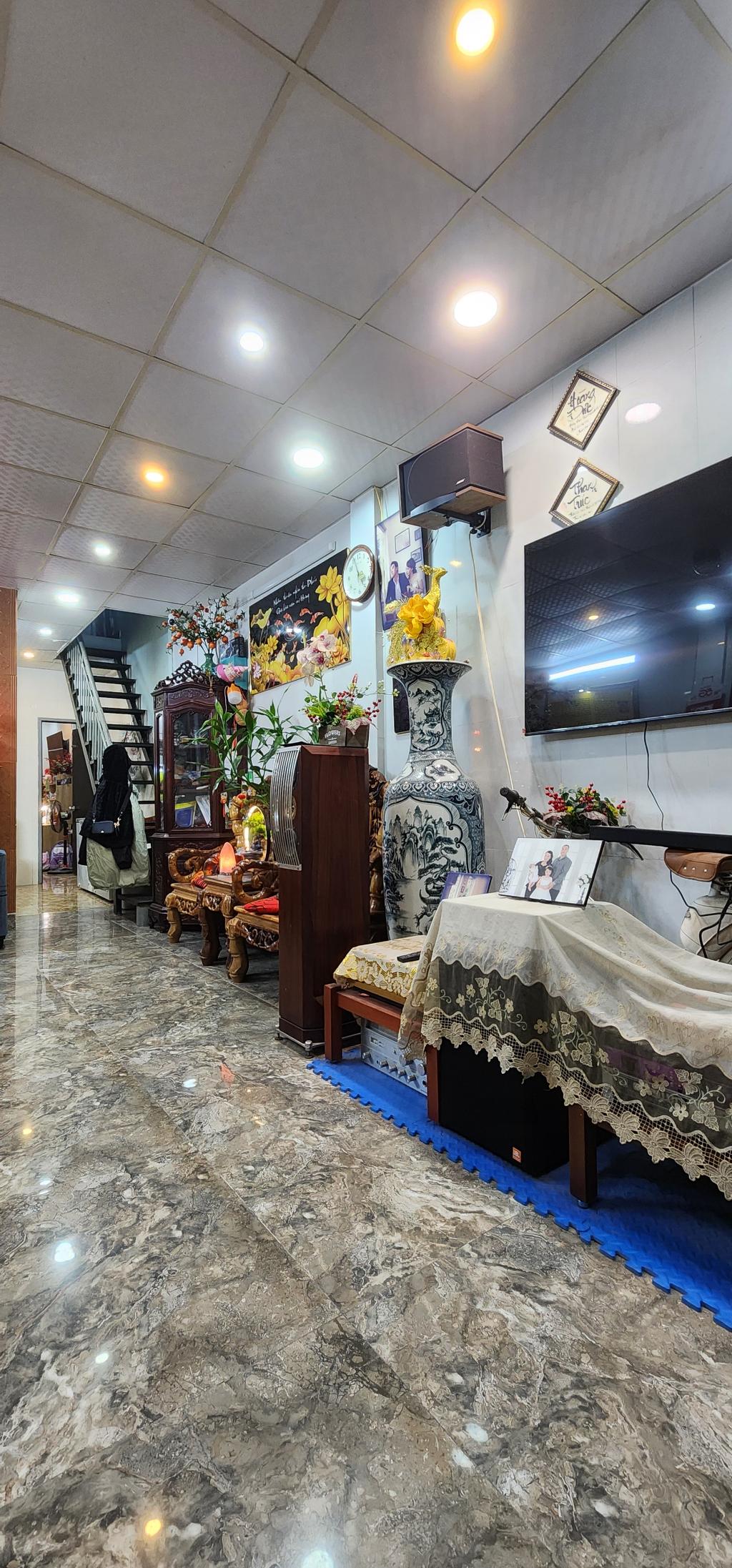 Bán nhà Thịnh Liệt - diện tích 86m2 2 tầng - Ngõ to như phố - giá 13 tỷ