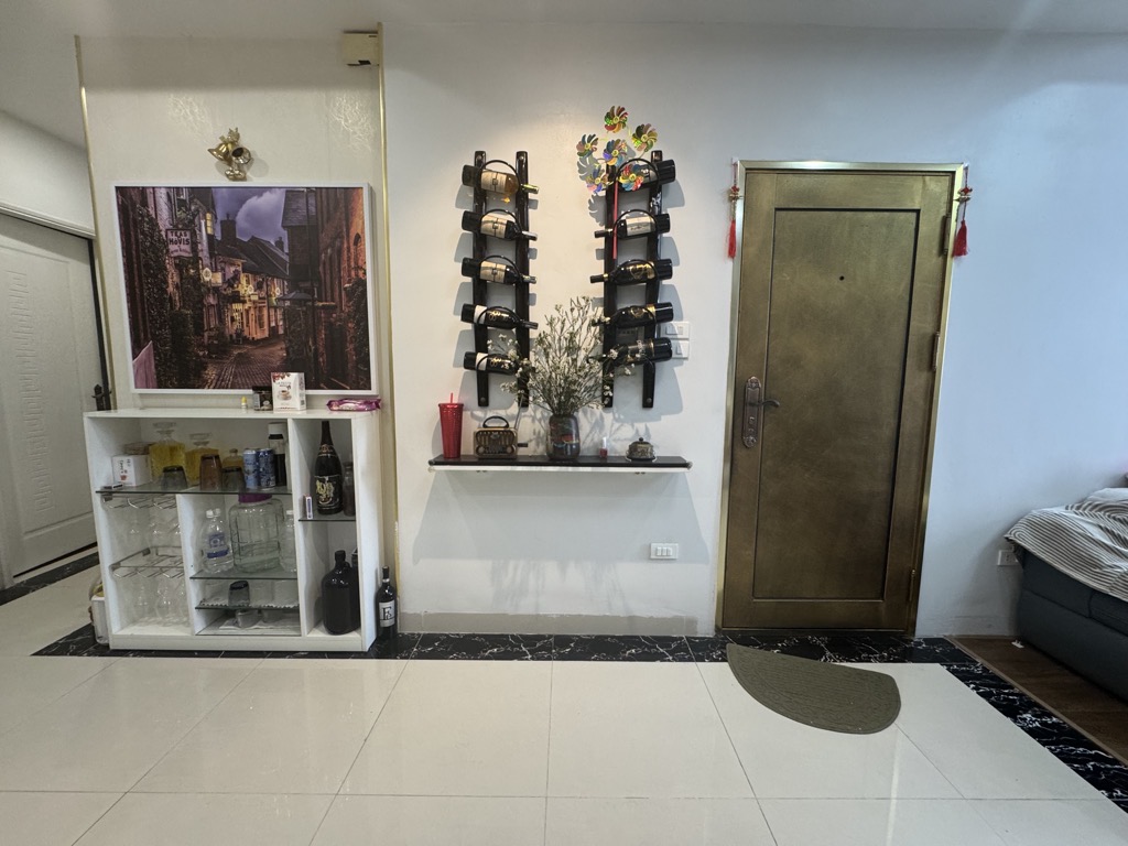 Bán nhà Tôn Đức Thắng - diện tích 62m2 1 tầng - Ô tô đỗ chân toà nhà - giá 4,2 tỷ