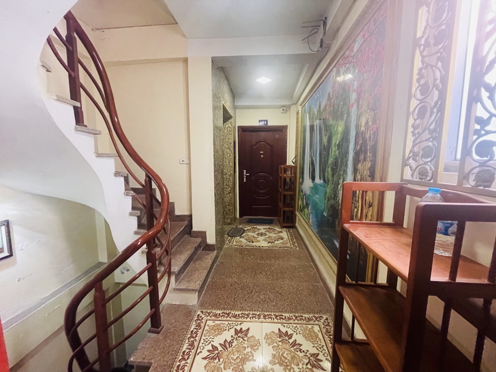 Bán nhà Đê Trần Khát Chân - diện tích 53m2 8 tầng - Thang máy, dòng tiền ổn định - giá 12,5 tỷ