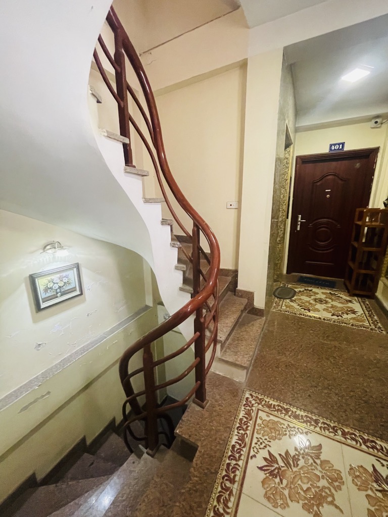 Bán nhà Đê Trần Khát Chân - diện tích 53m2 8 tầng - Thang máy, dòng tiền ổn định - giá 12,5 tỷ