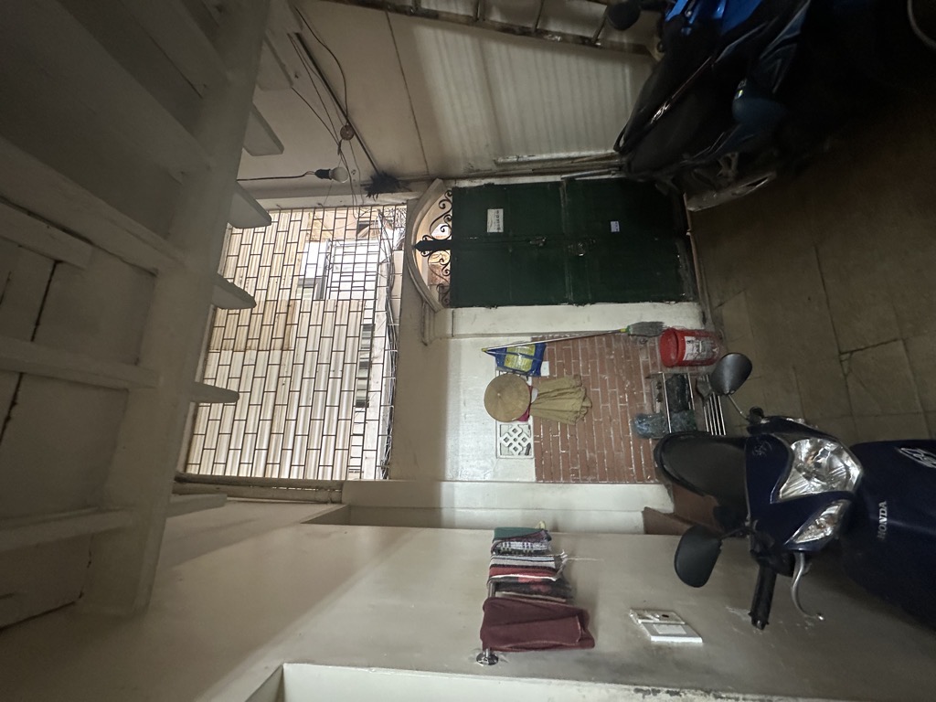 Bán nhà Kim Ngưu - diện tích 57.7m2 4 tầng - Nhà tự xây, kiên cố - giá 9,3 tỷ