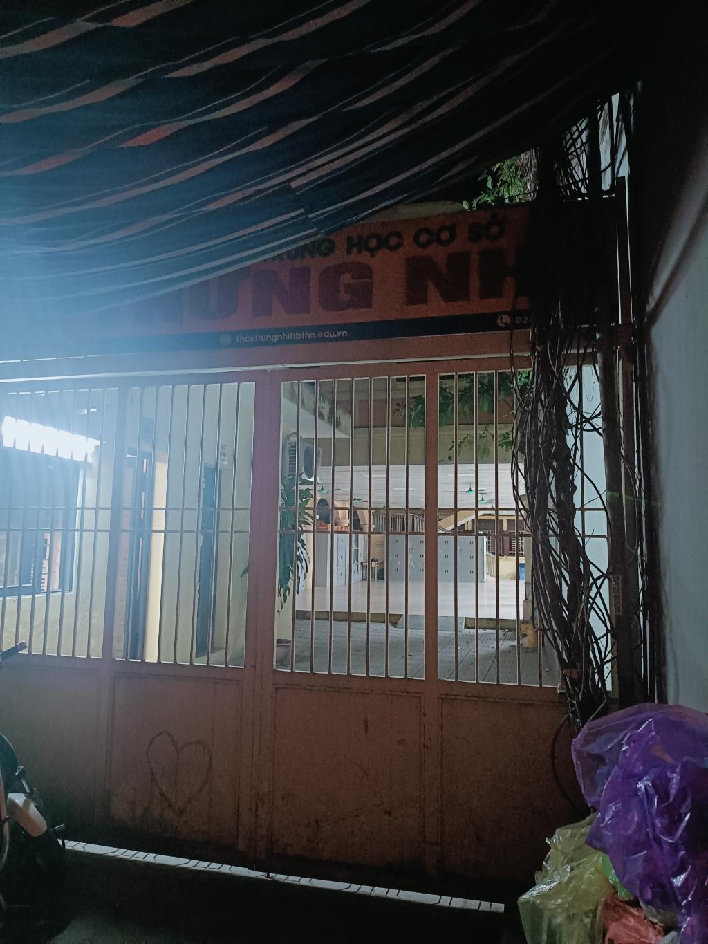 Bán nhà Thọ Lão - diện tích 33,6m2 3 tầng - ô tô đỗ cửa - giá 11,5 tỷ