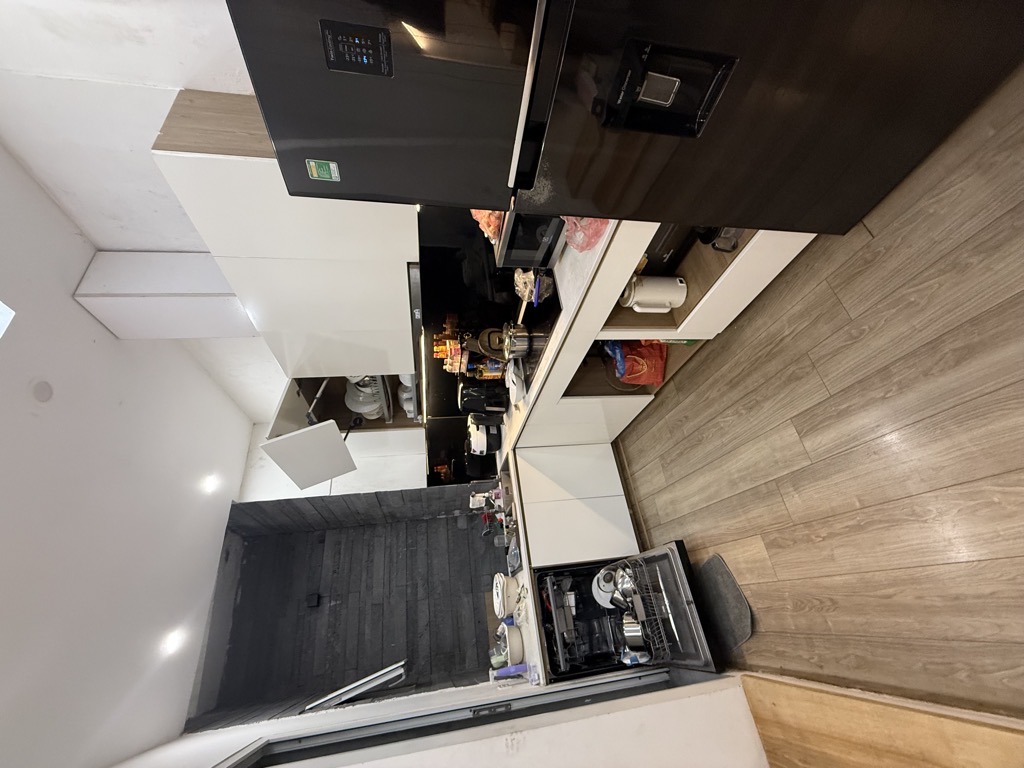 Bán nhà Phố chợ Khâm Thiên - diện tích 35.2m2 3 tầng - Lô góc - giá 8 tỷ