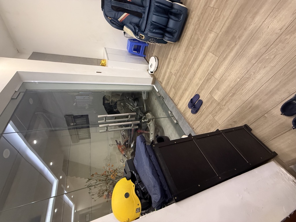 Bán nhà Phố chợ Khâm Thiên - diện tích 35.2m2 3 tầng - Lô góc - giá 8 tỷ