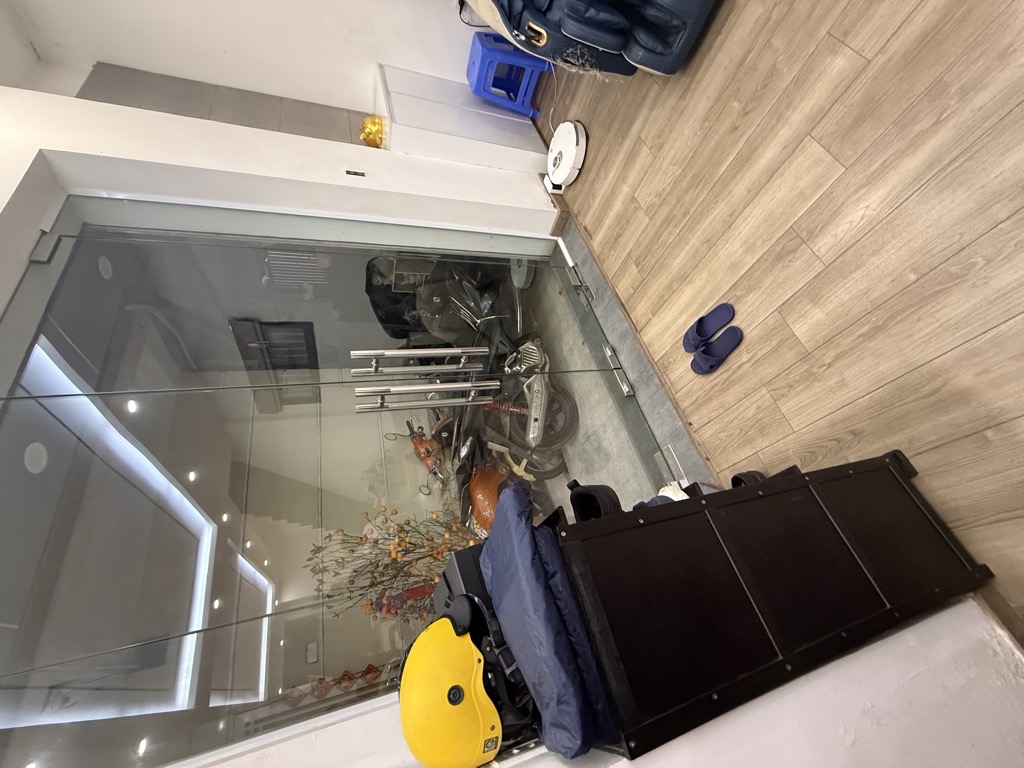 Bán nhà Phố chợ Khâm Thiên - diện tích 35.2m2 3 tầng - Lô góc - giá 8 tỷ