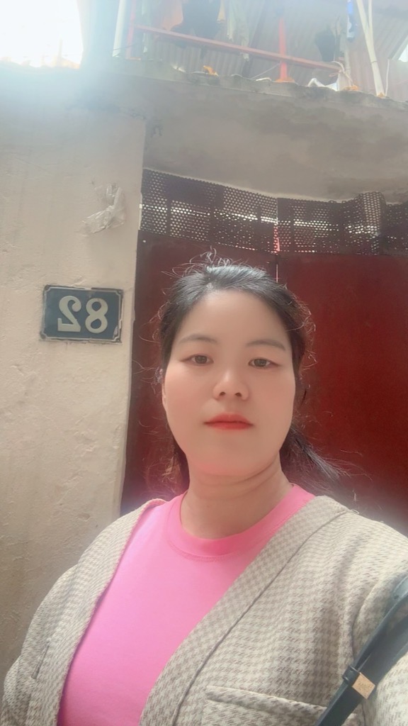 Bán nhà Thịnh Hào - diện tích 50m2 1 tầng - Nhà ngõ đi chung - giá 4,6 tỷ