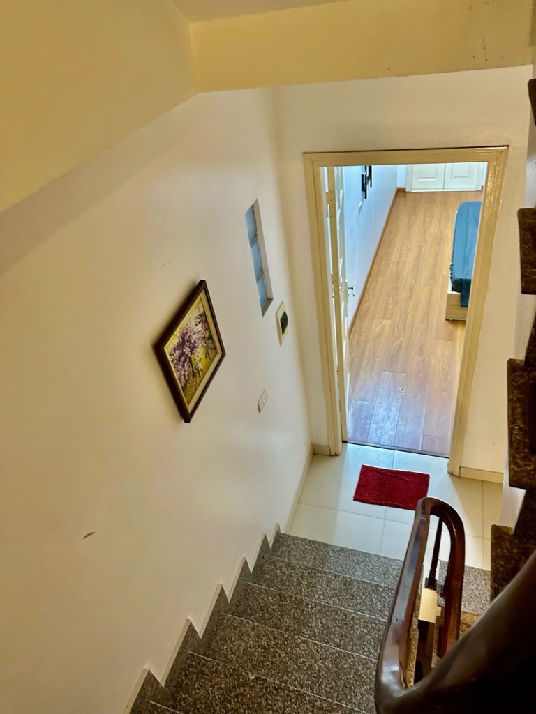 Bán nhà Trương Định - diện tích 35.1m2 5 tầng - Ngõ 521 Trương Định to rộng - giá 8,2 tỷ