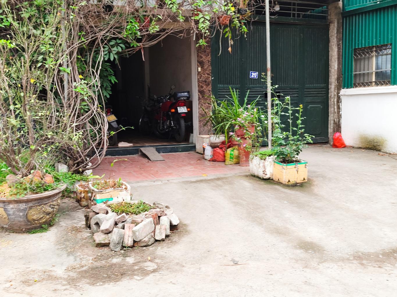 Bán nhà Đại Đồng - diện tích 48m2 5 tầng - Ô TÔ TRÁNH KINH DOANH - giá 11,5 tỷ