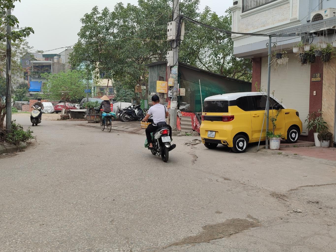 Bán nhà Đại Đồng - diện tích 48m2 5 tầng - Ô TÔ TRÁNH KINH DOANH - giá 11,5 tỷ