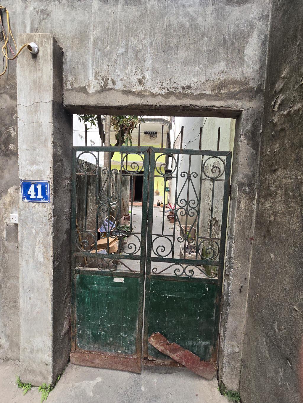 Bán nhà Đông Thiên - diện tích 139m2 2 tầng - gần ô tô - giá 19,5 tỷ