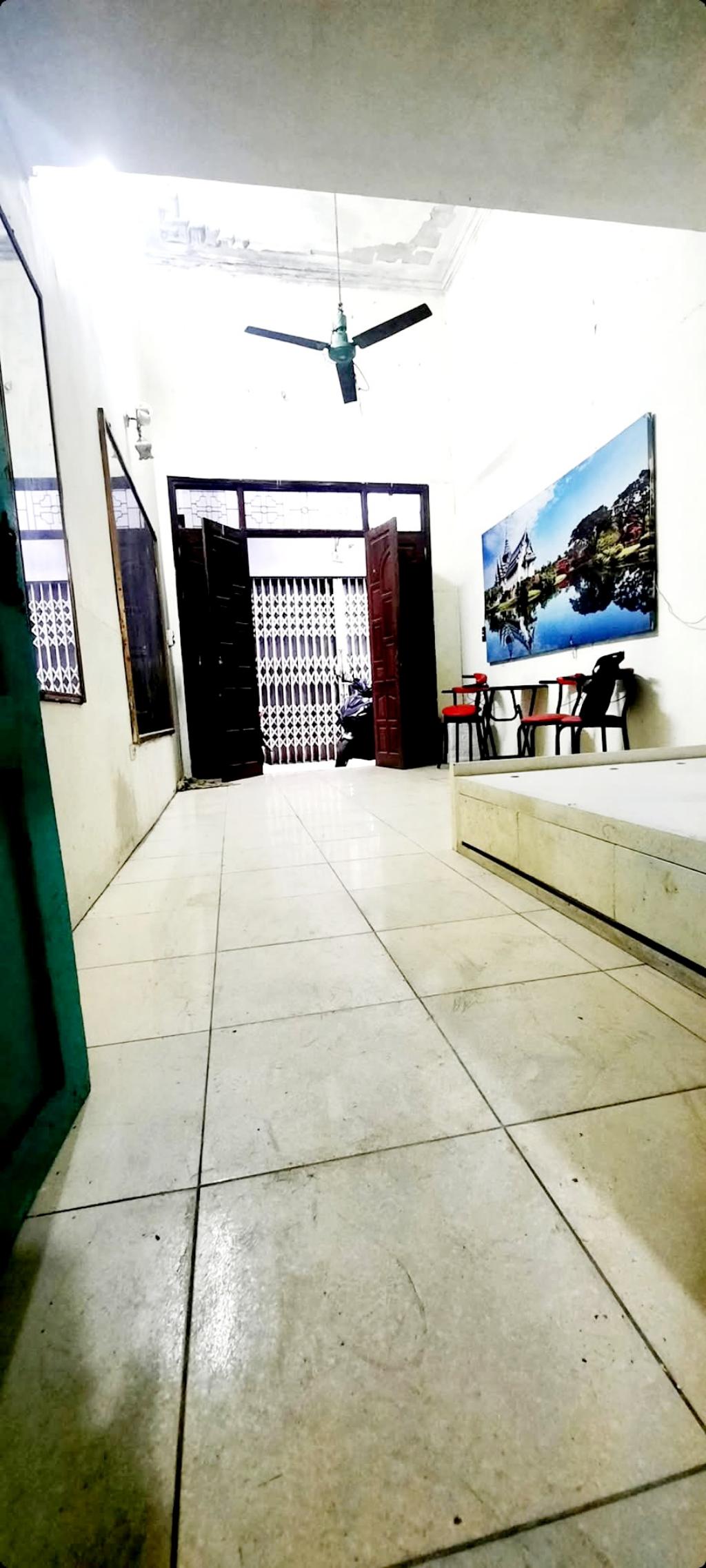 Bán nhà Minh Khai - diện tích 36m2 3 tầng - ô tô tránh gần - giá 8,35 tỷ