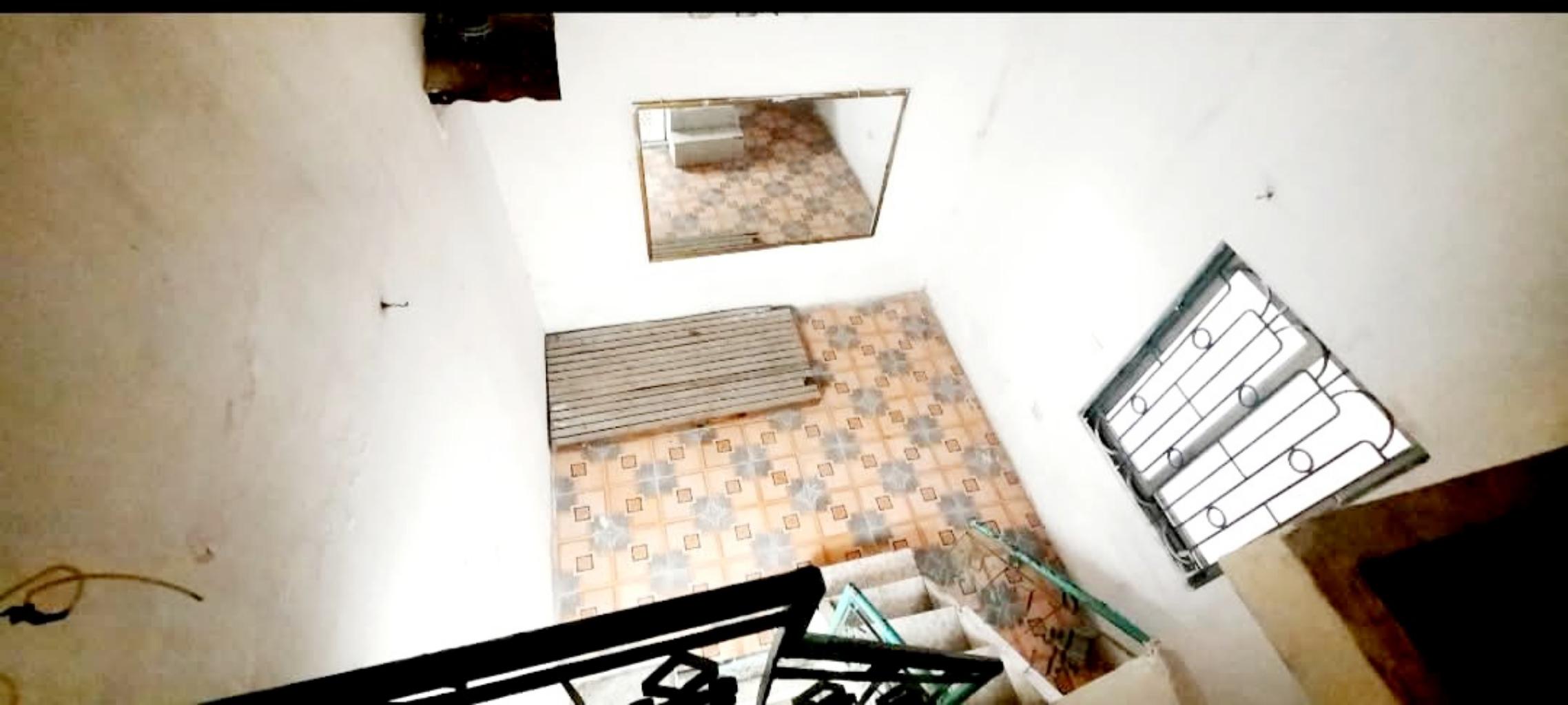 Bán nhà Minh Khai - diện tích 36m2 3 tầng - ô tô tránh gần - giá 8,35 tỷ