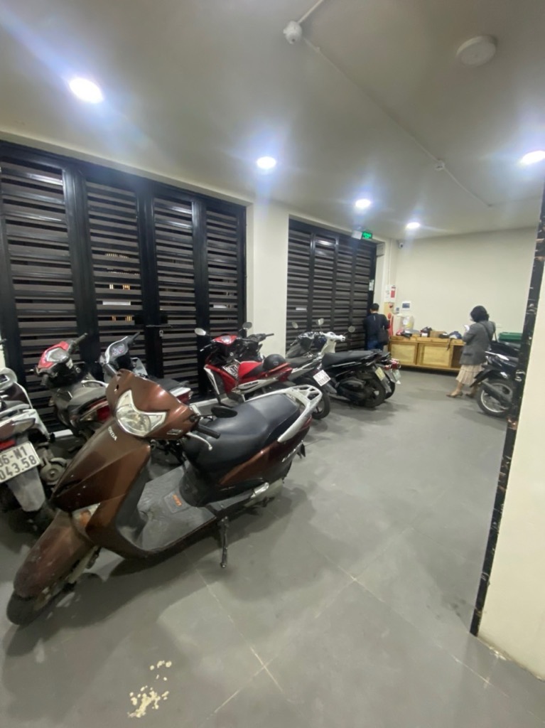 Bán nhà Khương Trung - diện tích 52m2 5 tầng - MẶT TIỀN RỘNG - giá 11,5 tỷ