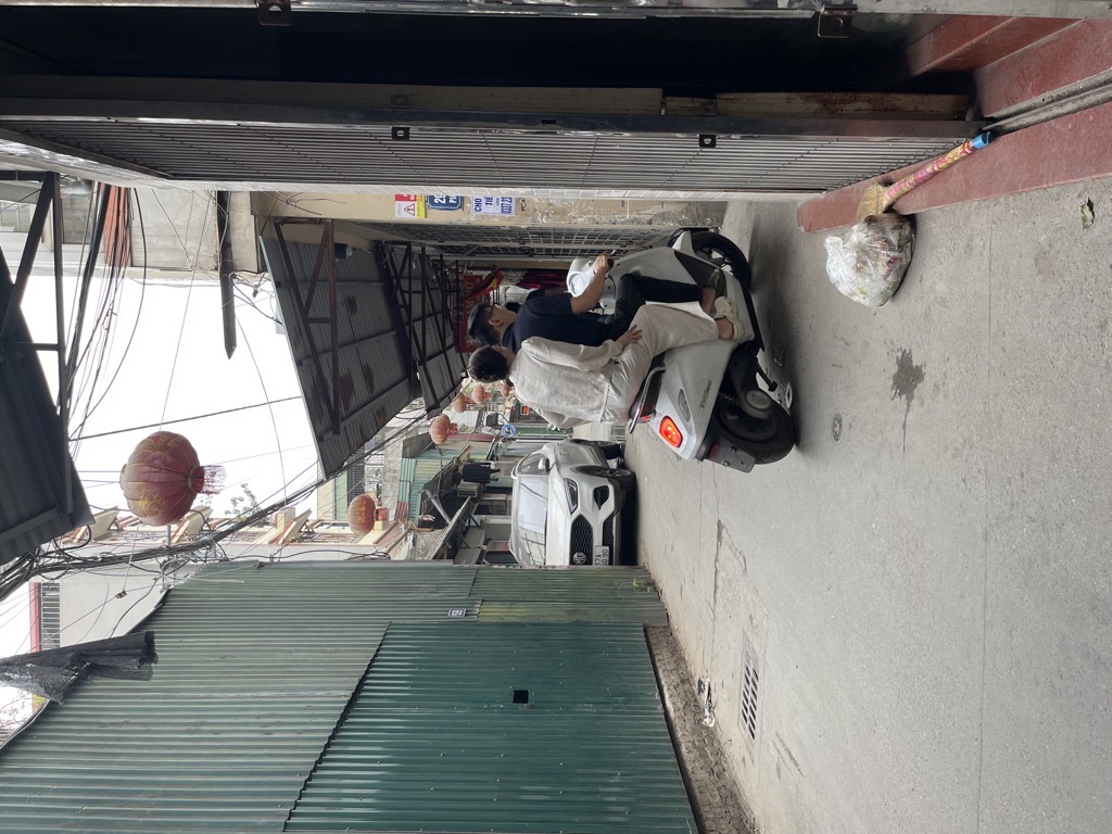 Bán nhà Vũ Tông Phan - diện tích 68m2 1 tầng - ô tô tránh - giá 3,25 tỷ