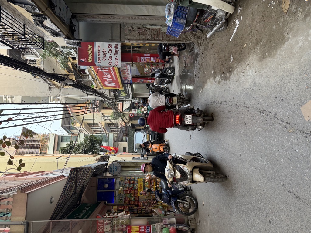 Bán nhà Hoàng Mai - diện tích 98m2 1 tầng - Mặt phố - giá 11,5 tỷ