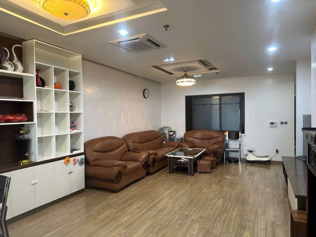 Bán nhà Lê Văn Lương - diện tích 116m2 28 tầng - CC CAO CẤP MẶT ĐƯỜNG - giá 12,3 tỷ