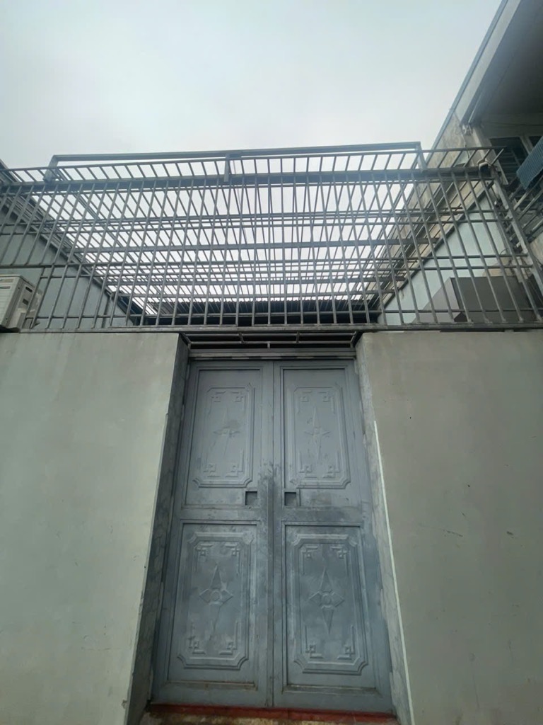 Bán nhà Lĩnh Nam - diện tích 77m2 1 tầng - ô tô tránh - giá 3,7 tỷ