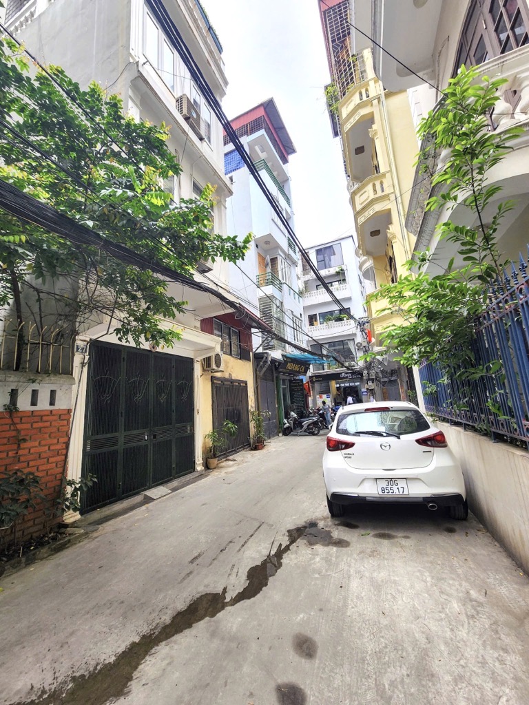 Bán nhà Thái Hà - diện tích 45m2 4 tầng - Lô góc, thoáng trước, thoáng sau - giá 15 tỷ