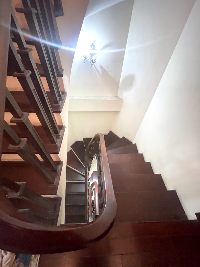 Bán nhà Thái Hà - diện tích 45m2 4 tầng - Lô góc, thoáng trước, thoáng sau - giá 15 tỷ