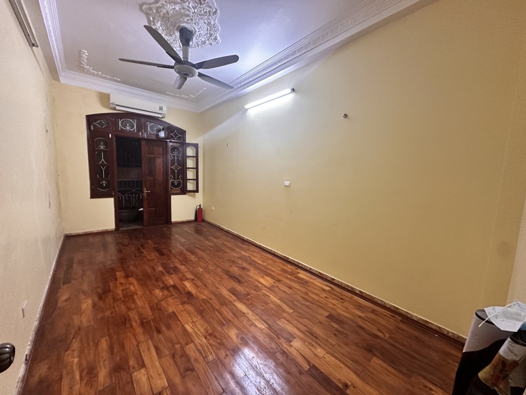 Bán nhà Khương Trung - diện tích 59m2 4 tầng - MẶT PHỐ KINH DOANH SẦM UẤT - giá 21,8 tỷ