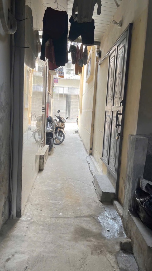 Bán nhà Dương Văn Bé - diện tích 35m2 4 tầng - Nhà đẹp hiếm có - giá 5,5 tỷ