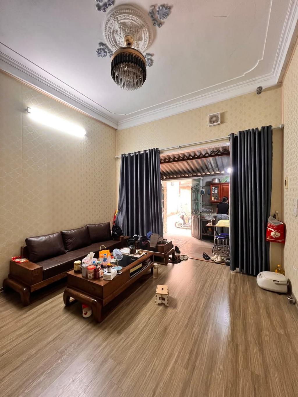 Bán nhà Vĩnh Hồ - diện tích 45m2 5 tầng - Mặt phố đẹp hiếm có - giá 24 tỷ