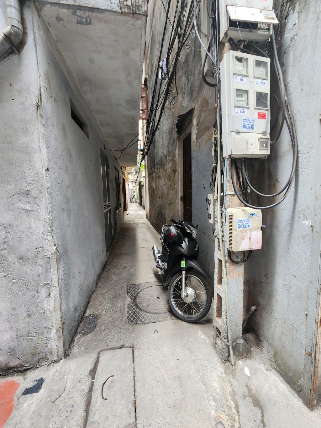 Bán nhà Phố Vọng - diện tích 80m2 2 tầng - đất vuông vắn - giá 13 tỷ