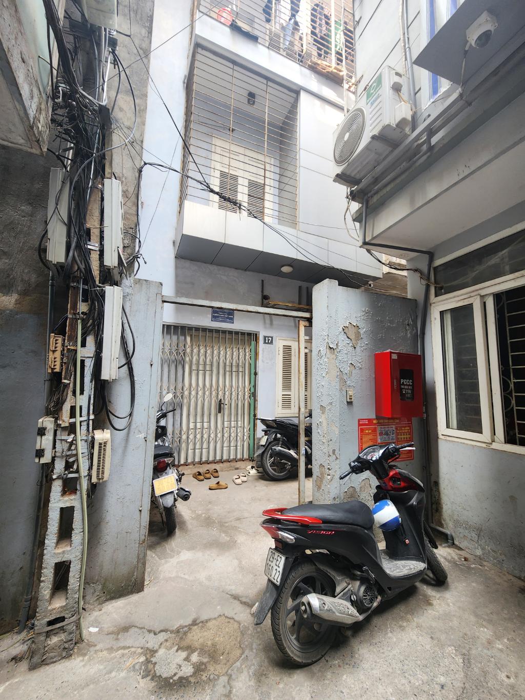 Bán nhà Phố Vọng - diện tích 80m2 2 tầng - đất vuông vắn - giá 13 tỷ