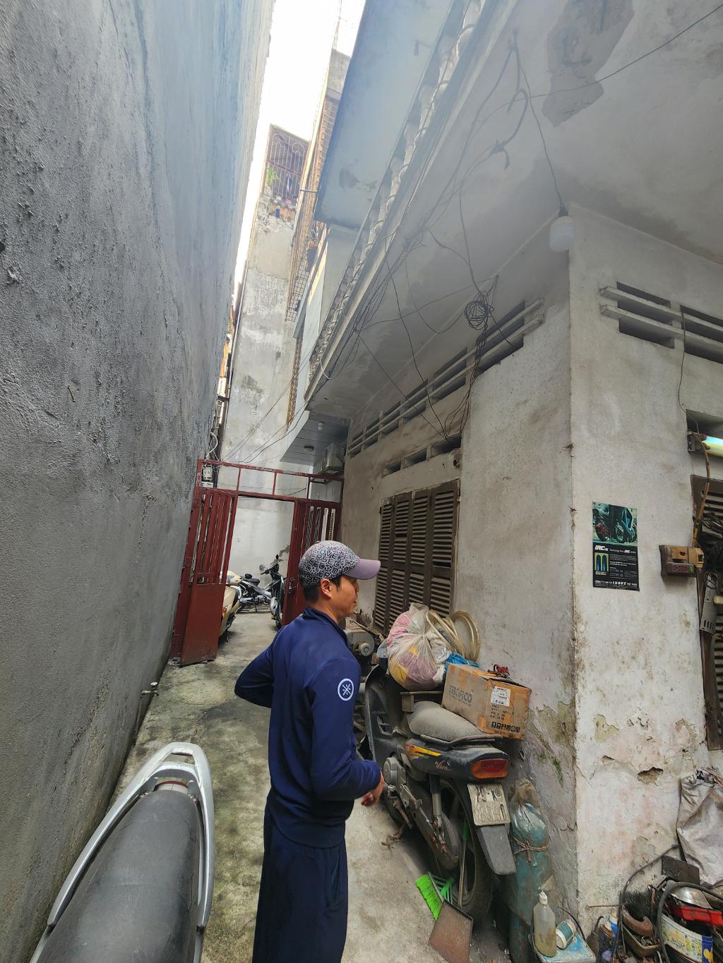 Bán nhà Phố Vọng - diện tích 80m2 2 tầng - đất vuông vắn - giá 13 tỷ