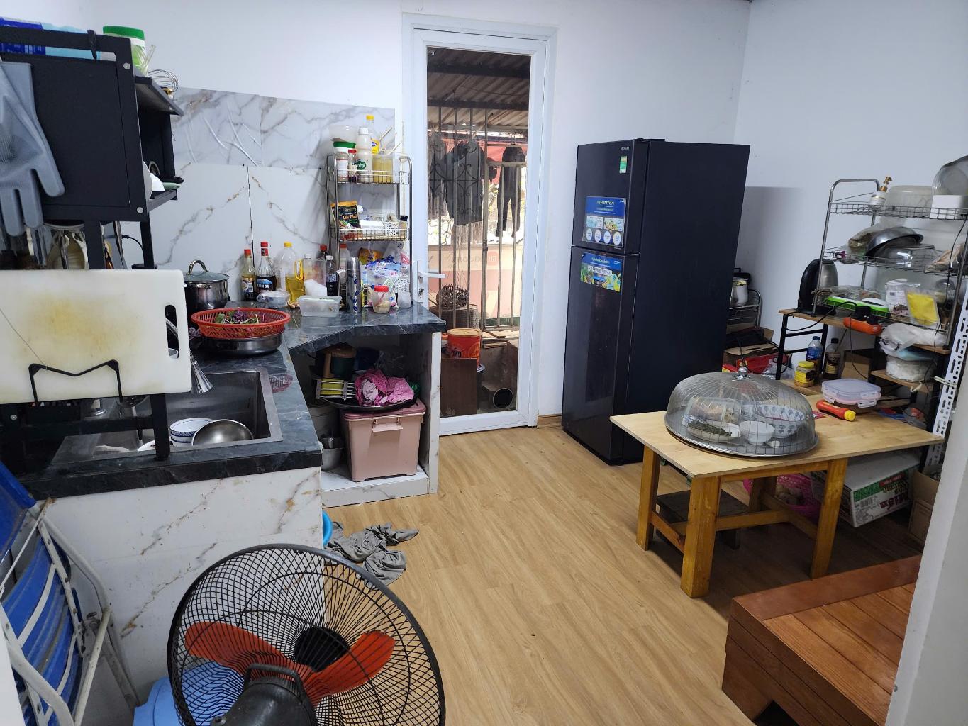 Bán nhà Định Công - diện tích 40m2 2 tầng - Ô tô tránh - giá 9,1 tỷ