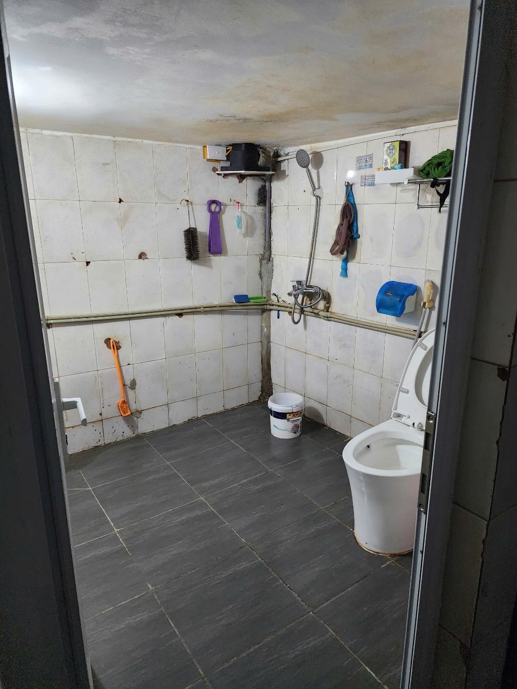 Bán nhà Định Công - diện tích 40m2 2 tầng - Ô tô tránh - giá 9,1 tỷ