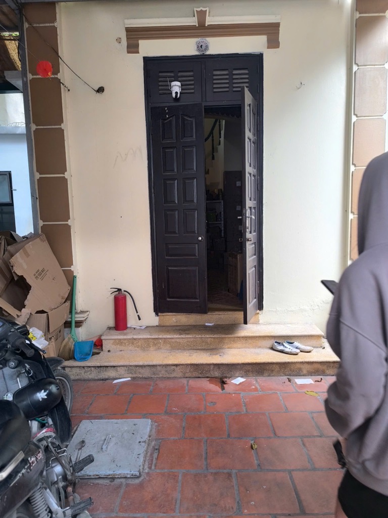 Bán nhà Trương Định - diện tích 133.5m2 4 tầng - Mảnh đất vàng - giá 16,5 tỷ