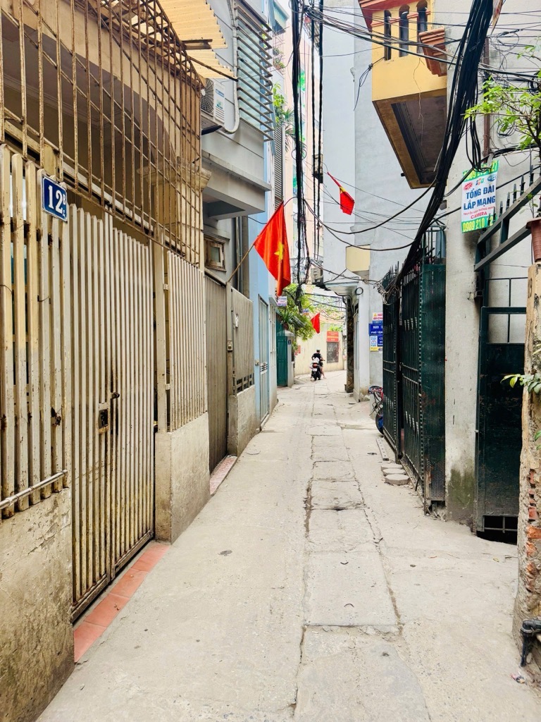 Bán nhà Tân Mai - diện tích 49m2 4 tầng - Lô góc, 2 thoáng - giá 9,9 tỷ