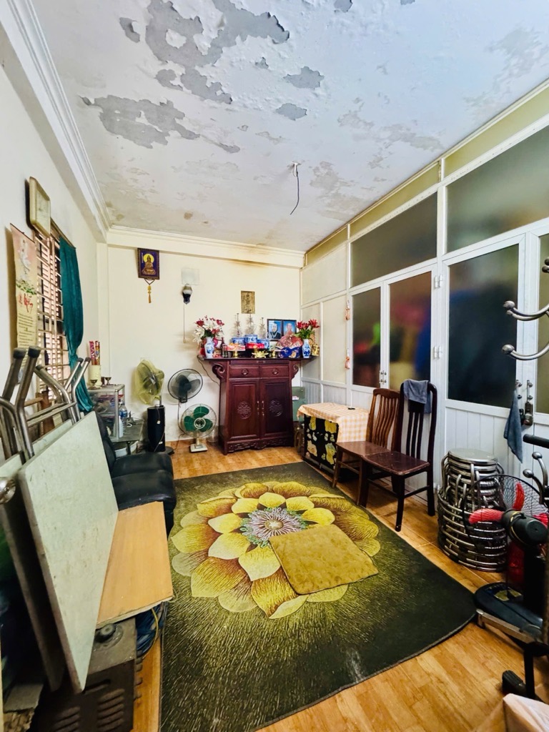 Bán nhà Tân Mai - diện tích 49m2 4 tầng - Lô góc, 2 thoáng - giá 9,9 tỷ