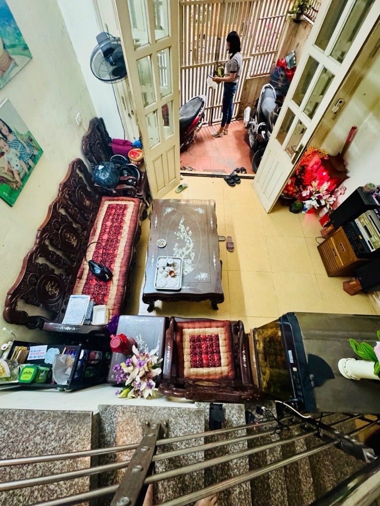 Bán nhà Tân Mai - diện tích 49m2 4 tầng - Lô góc, 2 thoáng - giá 9,9 tỷ