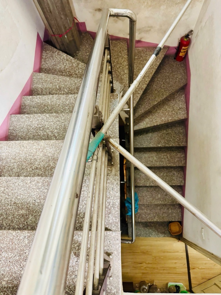 Bán nhà Tân Mai - diện tích 49m2 4 tầng - Lô góc, 2 thoáng - giá 9,9 tỷ