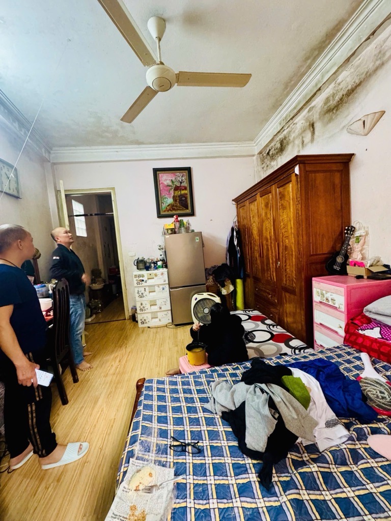 Bán nhà Tân Mai - diện tích 49m2 4 tầng - Lô góc, 2 thoáng - giá 9,9 tỷ