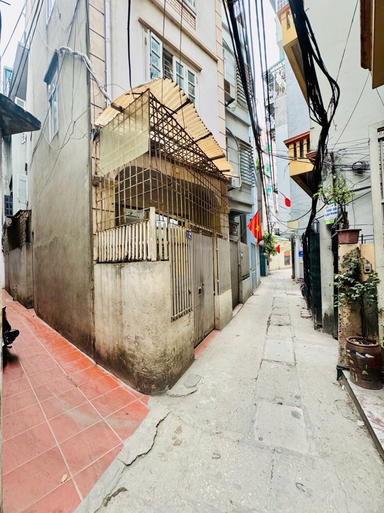 Bán nhà Tân Mai - diện tích 49m2 4 tầng - Lô góc, 2 thoáng - giá 9,9 tỷ