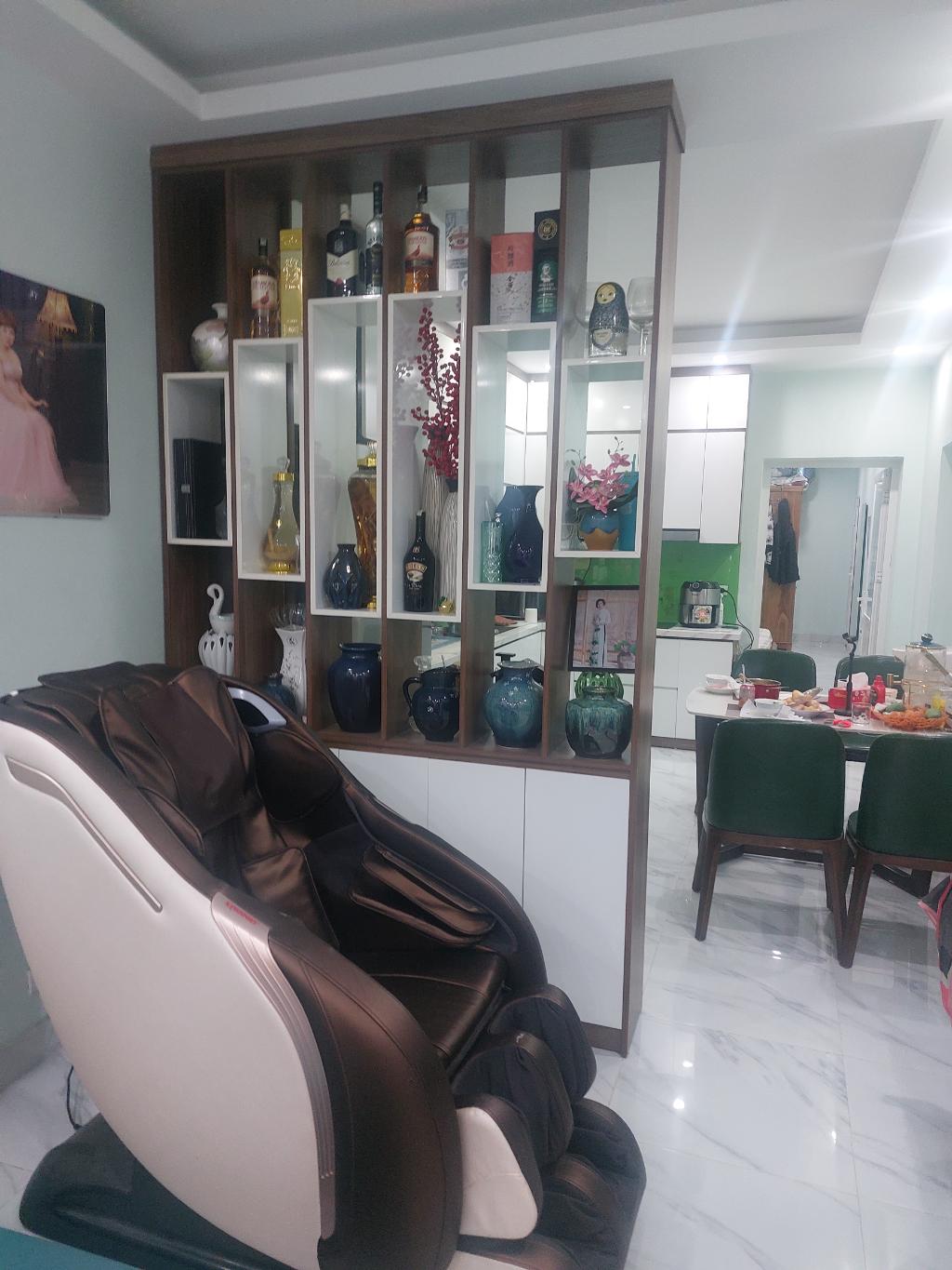 Bán nhà Giải Phóng - diện tích 36.2m2 1 tầng - ô tô tránh - giá 7,3 tỷ