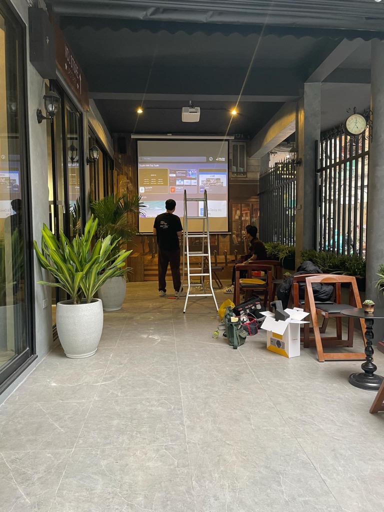 Bán nhà Đặng Văn Ngữ - diện tích 36.7m2 1 tầng - Tập thể tầng 1, mặt phố kinh doanh sầm uất - giá 12,4 tỷ