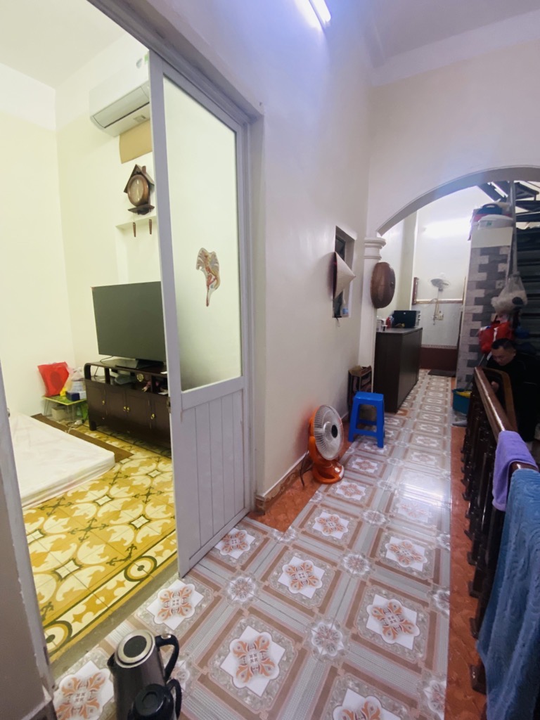 Bán nhà Bạch Mai - diện tích 108.6m2 2 tầng - Nhà đẹp hiếm có - giá 19 tỷ