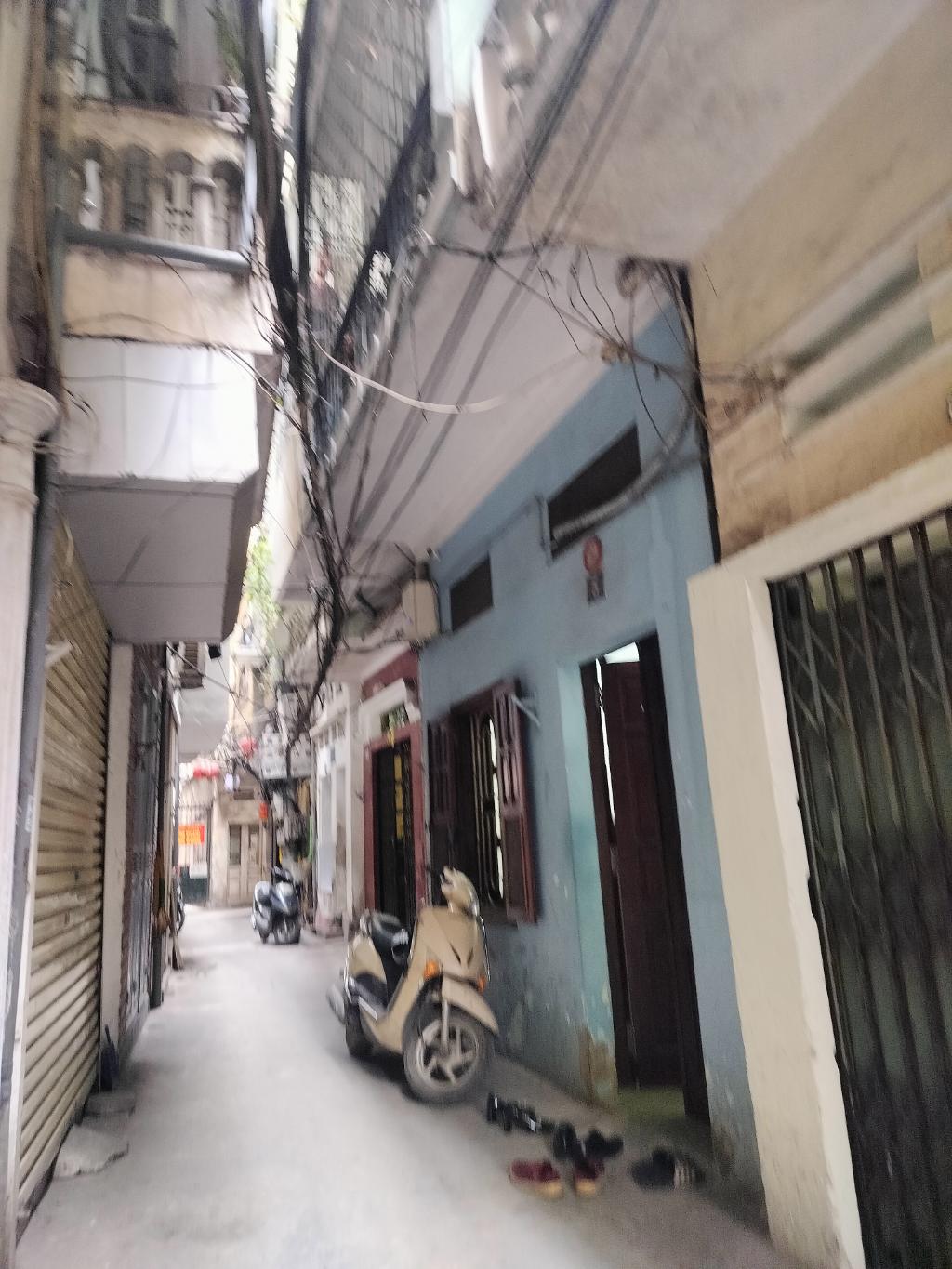 Bán nhà Lệnh Cư - diện tích 48.3m2 4 tầng - Mặt ngõ, kinh doanh - giá 9,9 tỷ