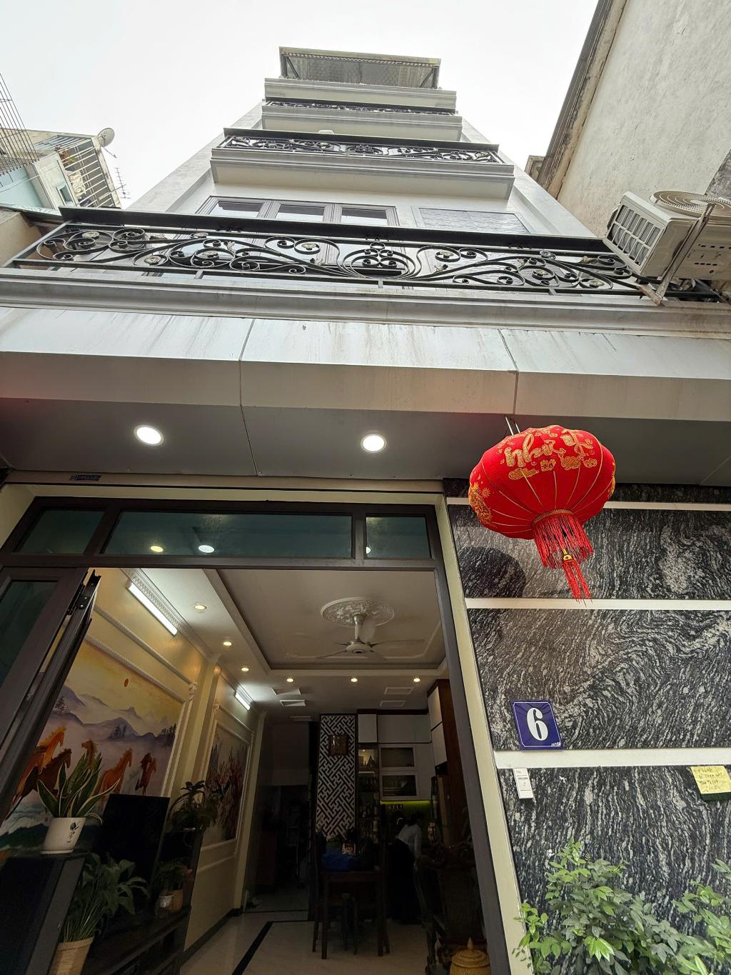 Bán nhà Vĩnh Hưng - diện tích 50m2 5 tầng - Nhà cực đẹp, ngõ rộng - giá 10,5 tỷ