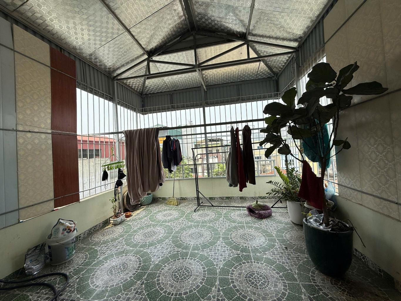 Bán nhà Vĩnh Hưng - diện tích 50m2 5 tầng - Nhà cực đẹp, ngõ rộng - giá 10,5 tỷ