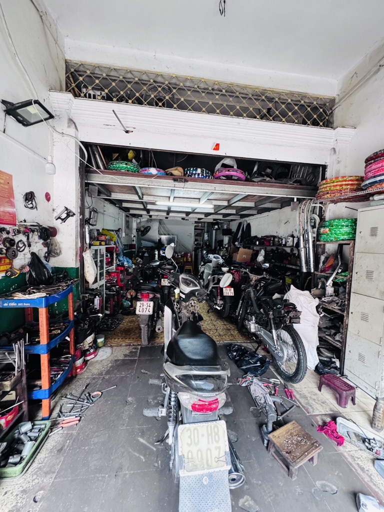 Bán nhà Lãng Yên - diện tích 52m2 4 tầng - KINH DOANH ĐỈNH - giá 16,5 tỷ