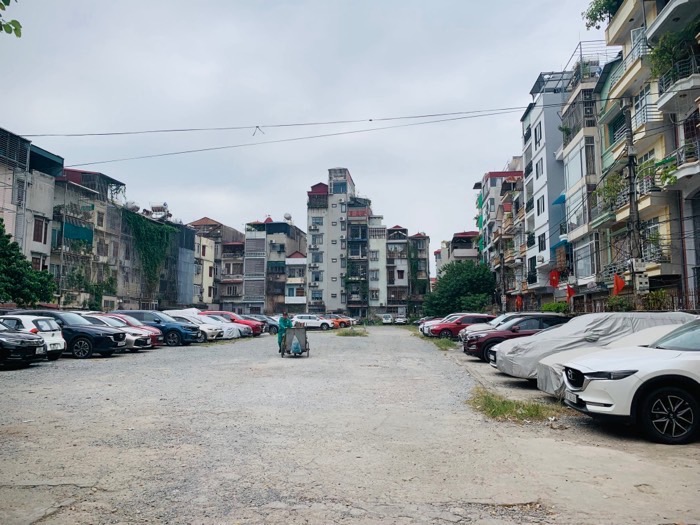 Bán nhà Vương Thừa Vũ - diện tích 85m2 4 tầng - Mặt phố, ô chờ thang máy - giá 22 tỷ