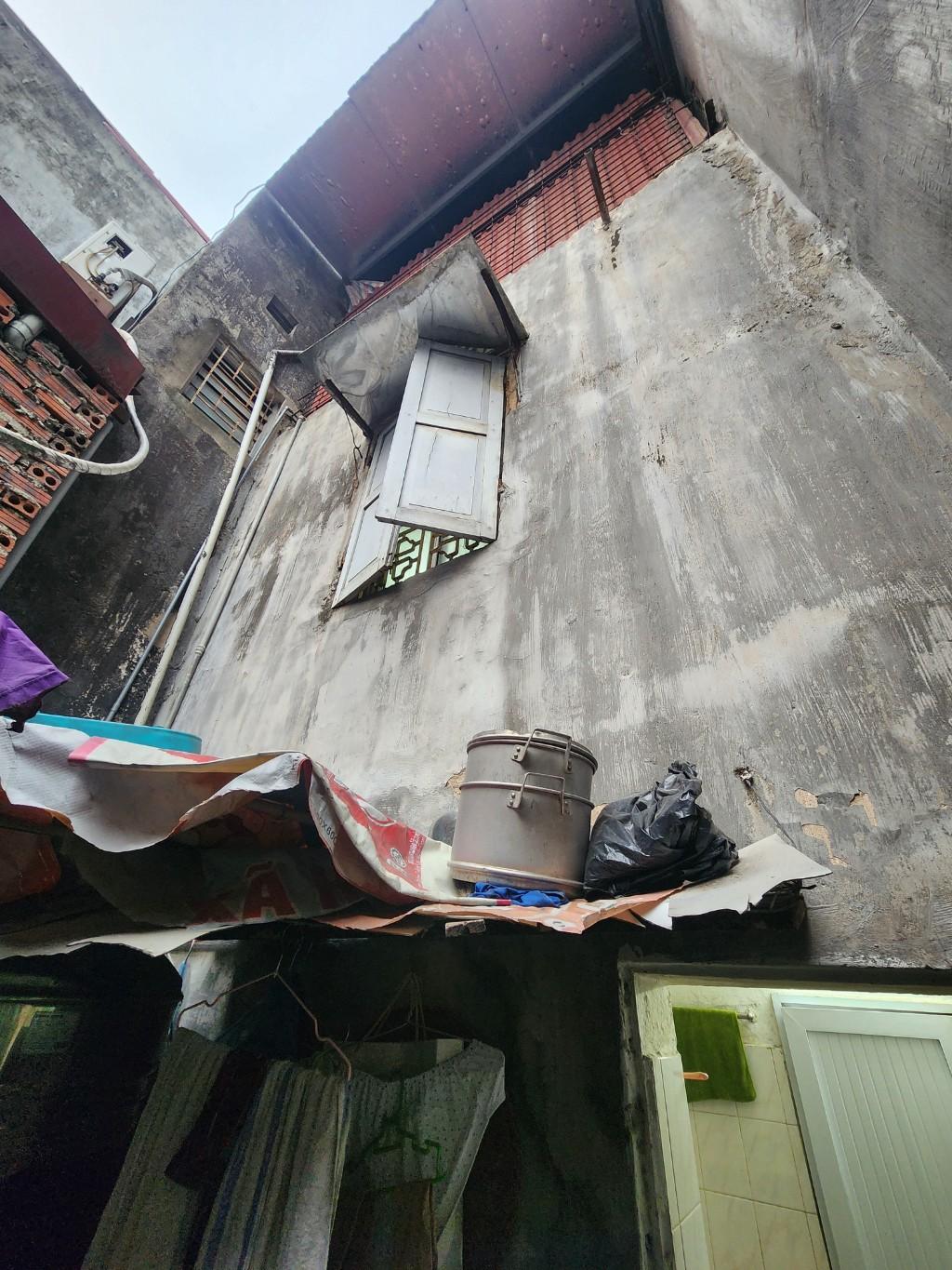 Bán nhà Lương Thế Vinh - diện tích 56m2 2 tầng - Đường trước nhà ô tô, kinh doanh ngày đêm - giá 7,6 tỷ