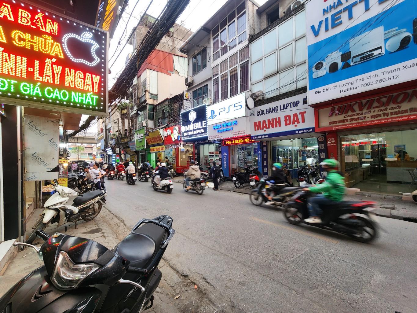 Bán nhà Lương Thế Vinh - diện tích 56m2 2 tầng - Đường trước nhà ô tô, kinh doanh ngày đêm - giá 7,6 tỷ