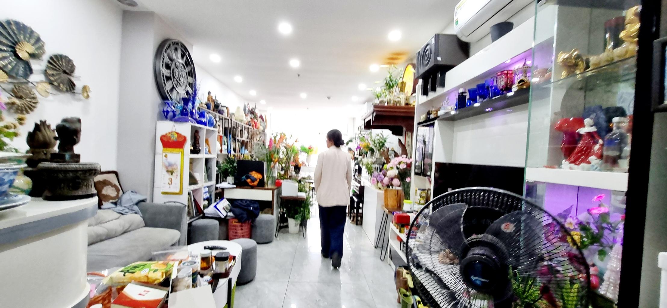 Bán nhà Định Công - diện tích 106m2 2 tầng - Shophouse chân đế tòa nhà KĐTM Định Công - giá 7,5 tỷ