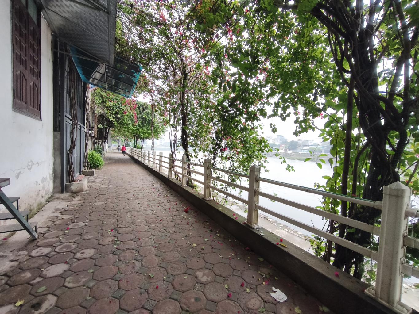 Bán nhà Bùi Xương Trạch - diện tích 63m2 4 tầng - Mặt phố - giá 19,6 tỷ